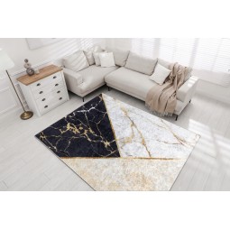 Koberec v mramorovom vzore...