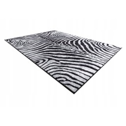 Kvalitný koberec so vzorom...