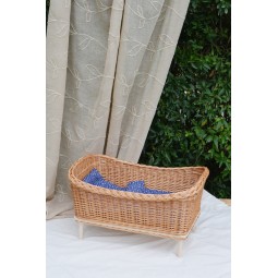 Kvalitná ručne prútená...