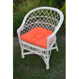 Biele prútené kreslo s...