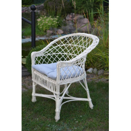 Biele prútené kreslo so...