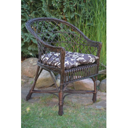 Tmavo hnedé záhradné kreslo...